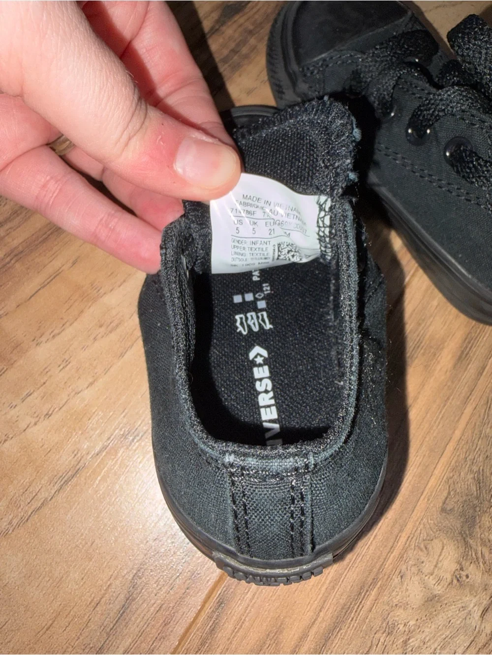 Converse All Stars Solid Black Chuck Taylors Toddler 5 Unisex